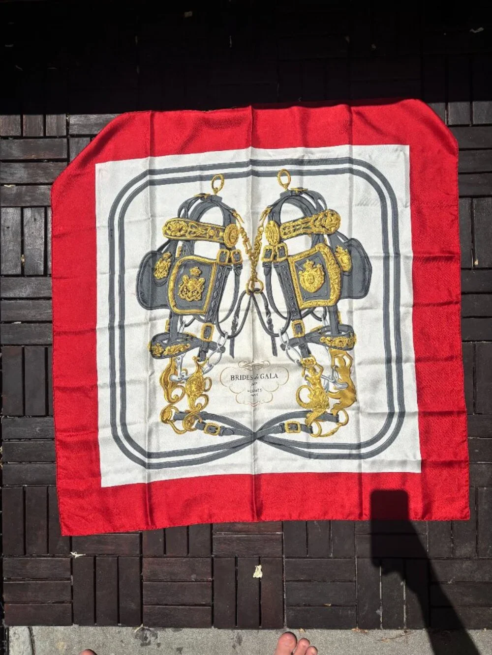 Authentic HERMES Carre 90 Scarf 